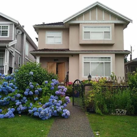 Helen'S House / Close To Skytrain And Airport Vancouver Luaran gambar