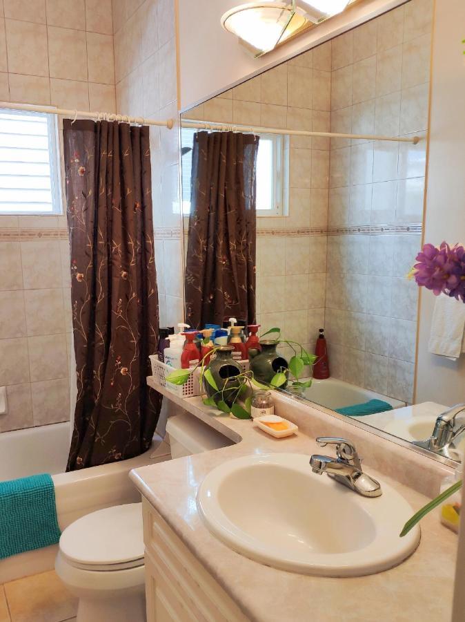 Helen'S House / Close To Skytrain And Airport Vancouver Luaran gambar